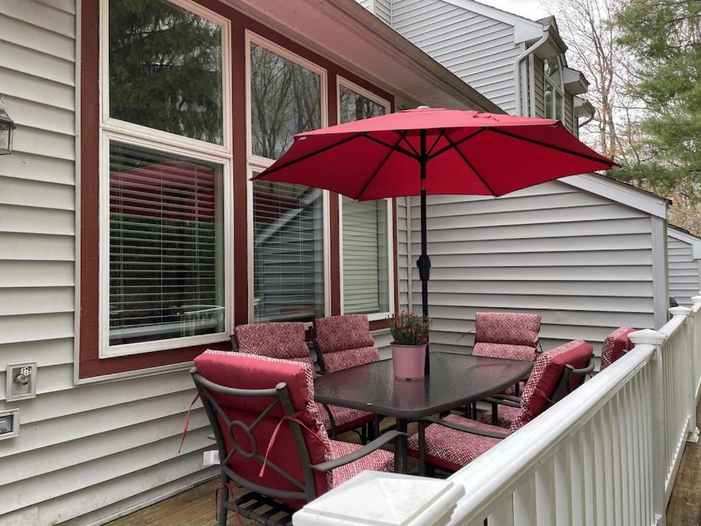 Beautiful Lake Harmony Townhouse At Big Boulder Lake And Ski Area Exterior foto